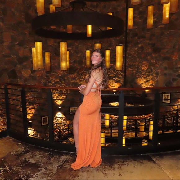 ellie wilde orange prom dress - Picture 2 of 6